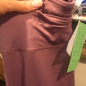 Fabletics purple cropped work out pants
